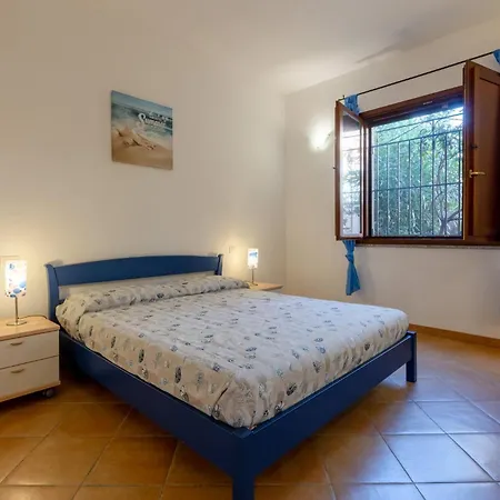 Appartement Guesthost - Lovely With Garden Villasimius