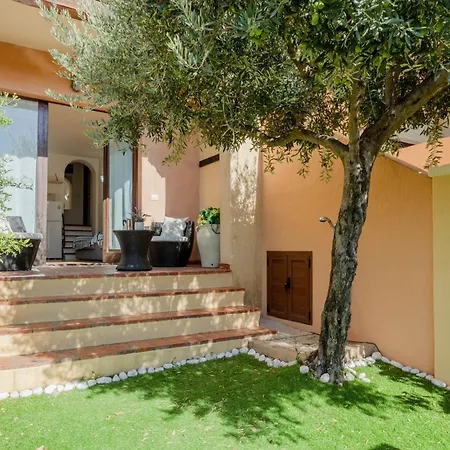Guesthost - Lovely With Garden Villasimius