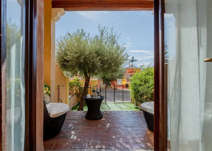 Appartement Guesthost - Lovely With Garden Villasimius